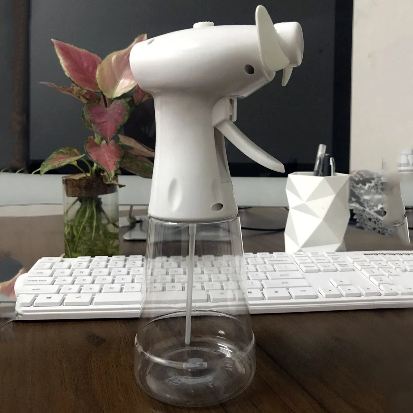 2 in 1 Portable Spray Bottle Fan