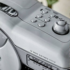 Classic Retro Style CD Player and Radio, with Bluetooth USB Charging