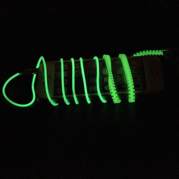 Glow In The Dark Zipper Earphones With Microphone