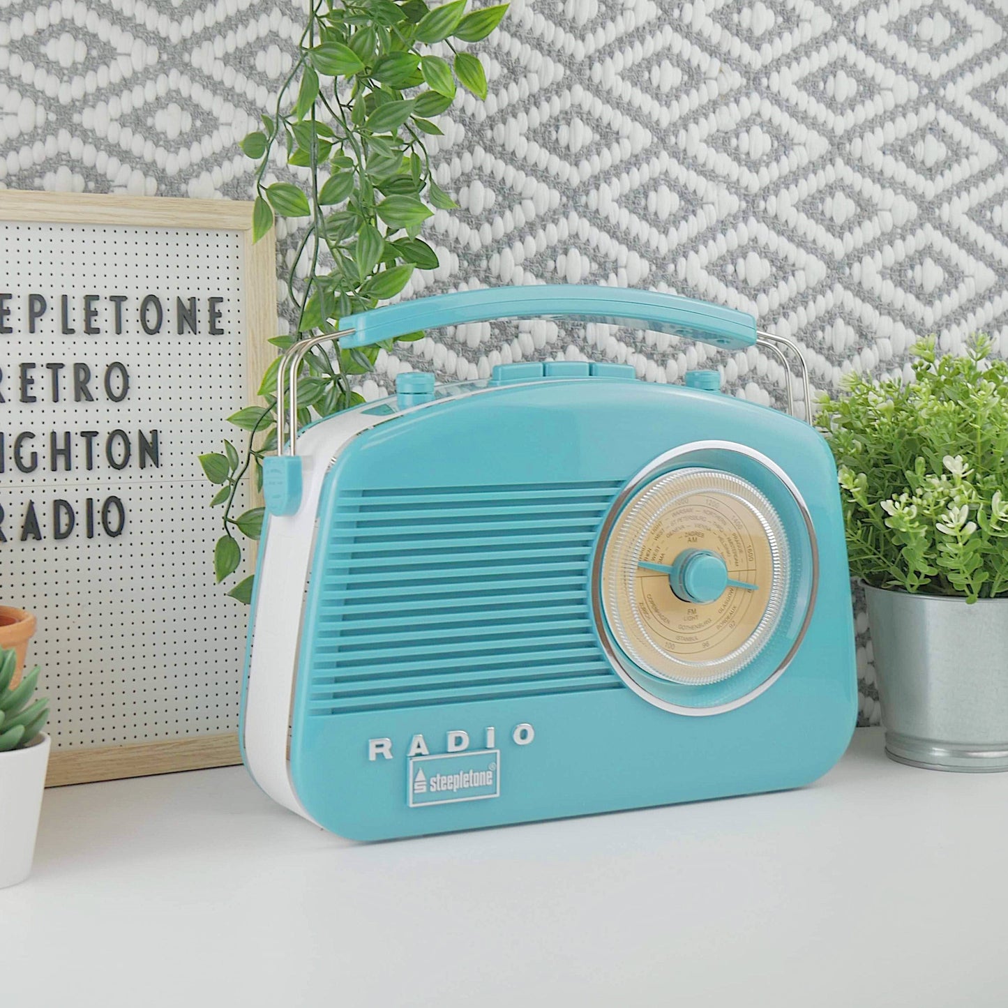 Classic Retro style Radio BRIGHTON